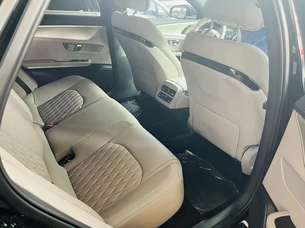 BYD Han — миниатюра 9