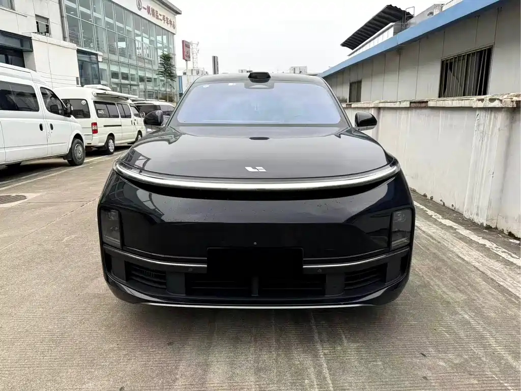 Li Auto Li L8 — миниатюра 2