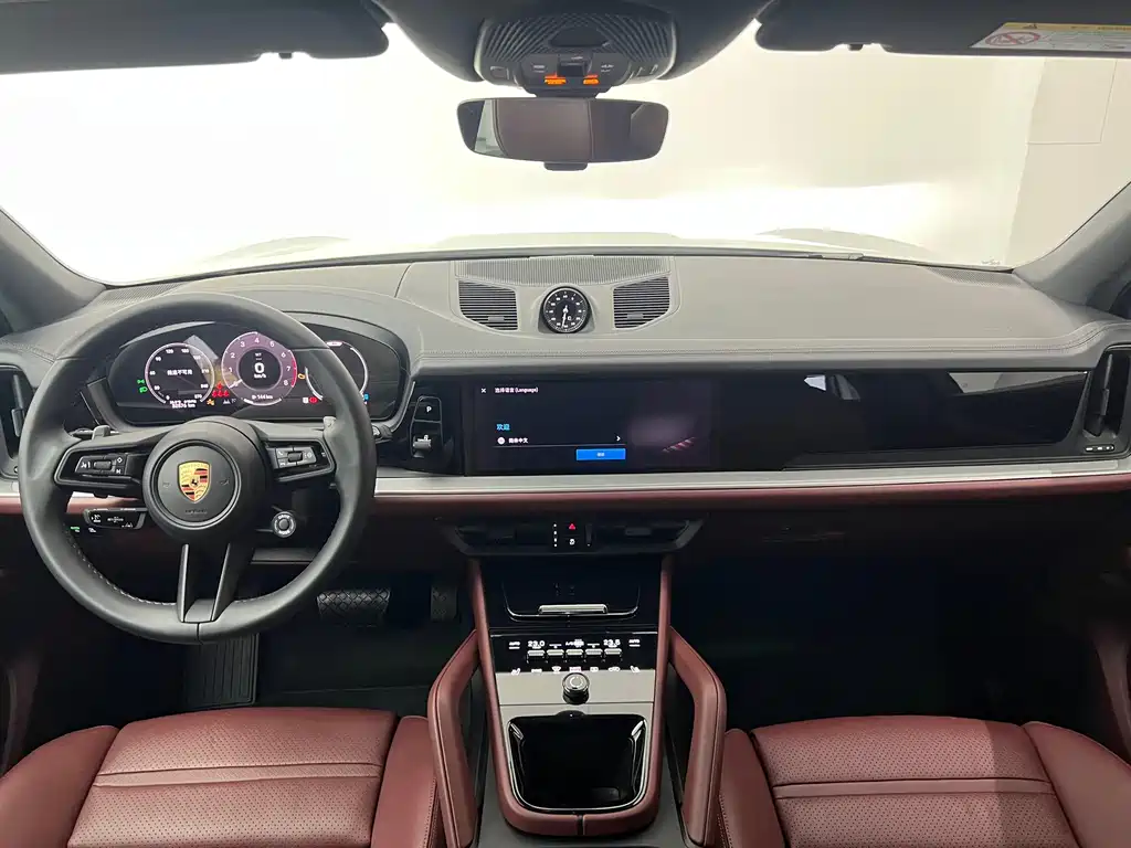 Porsche Cayenne — миниатюра 18