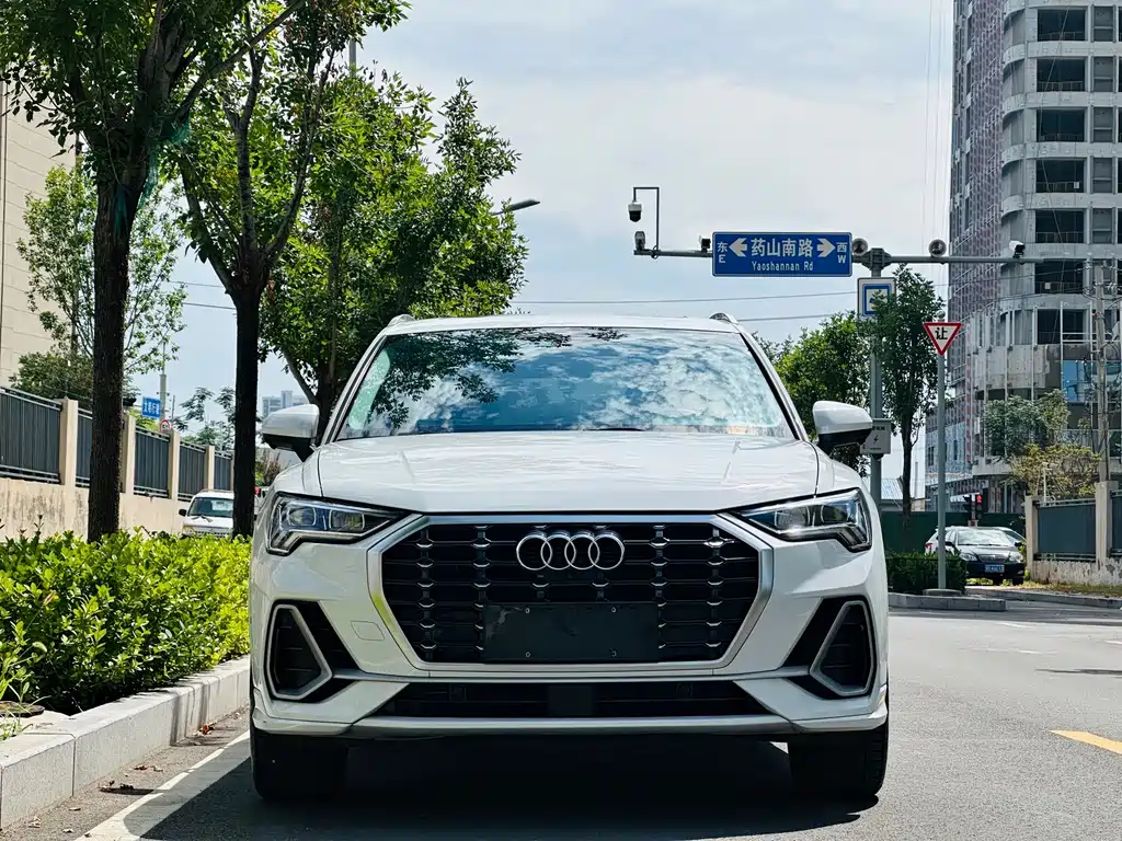 Audi Q3 — миниатюра 2