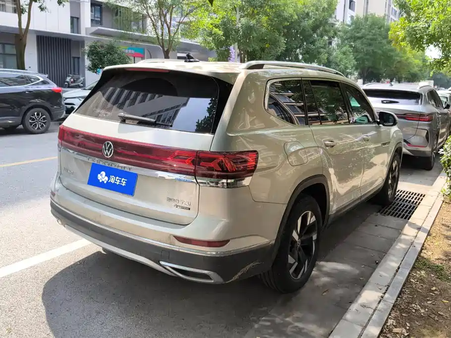 Volkswagen Teramont — миниатюра 3