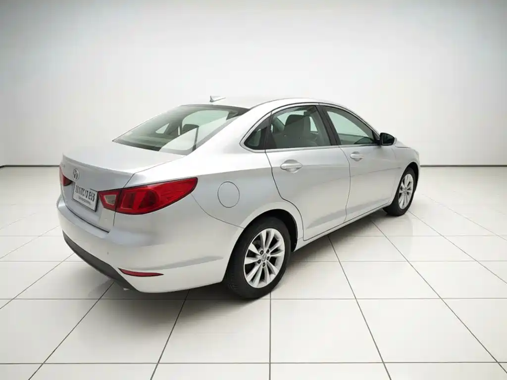 BAIC Senova D50 — миниатюра 6
