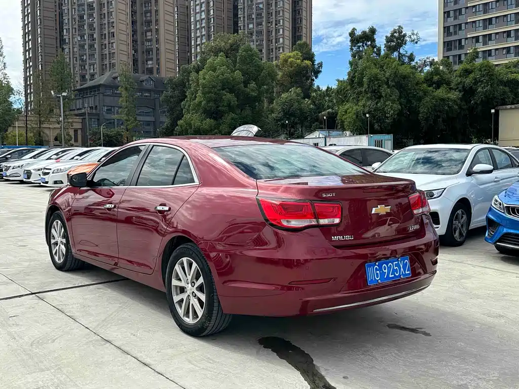 Chevrolet Malibu — миниатюра 11