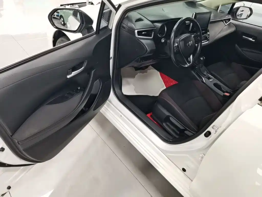 Toyota Corolla — миниатюра 16