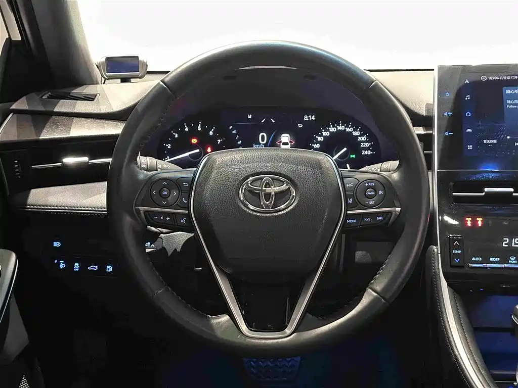Toyota Avalon — миниатюра 18