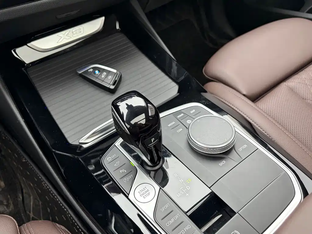 BMW X3 — миниатюра 16