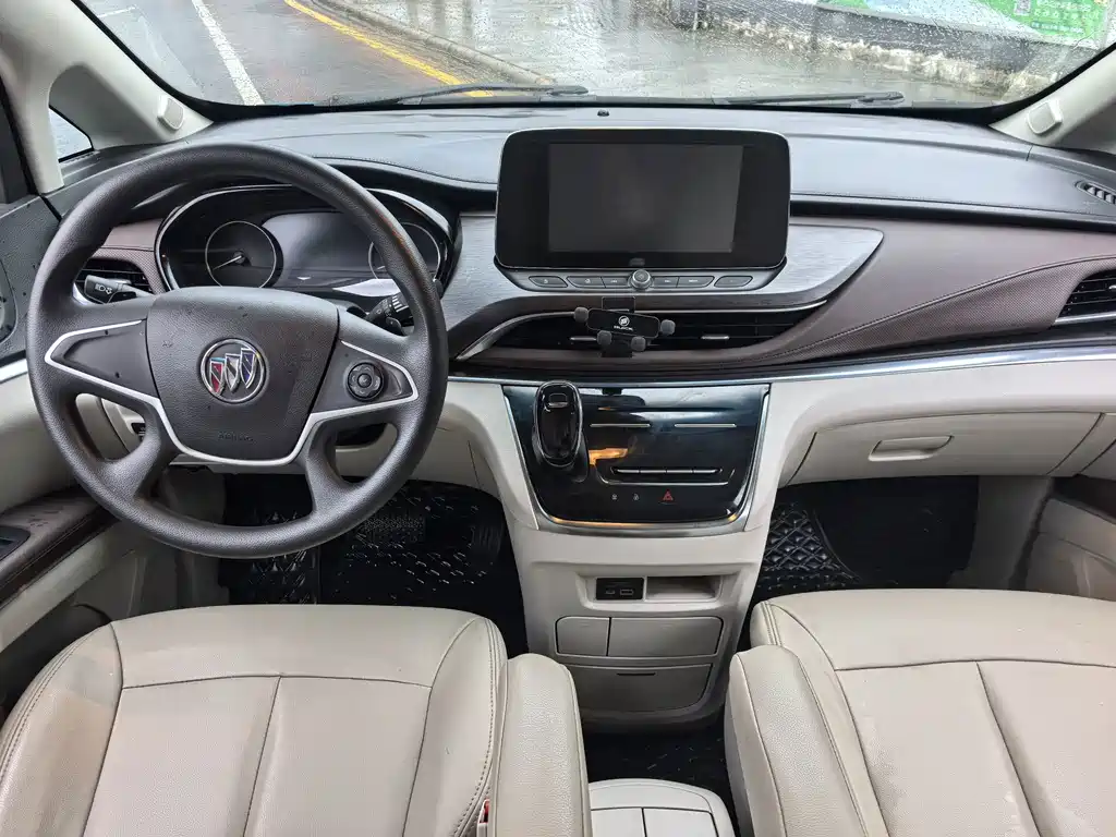Buick GL8 — миниатюра 4