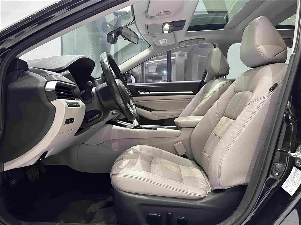 Nissan Teana — миниатюра 4
