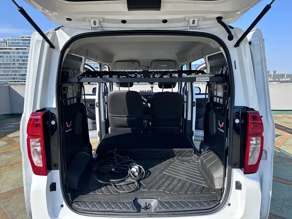 Wuling Zhiguang EV — миниатюра 4
