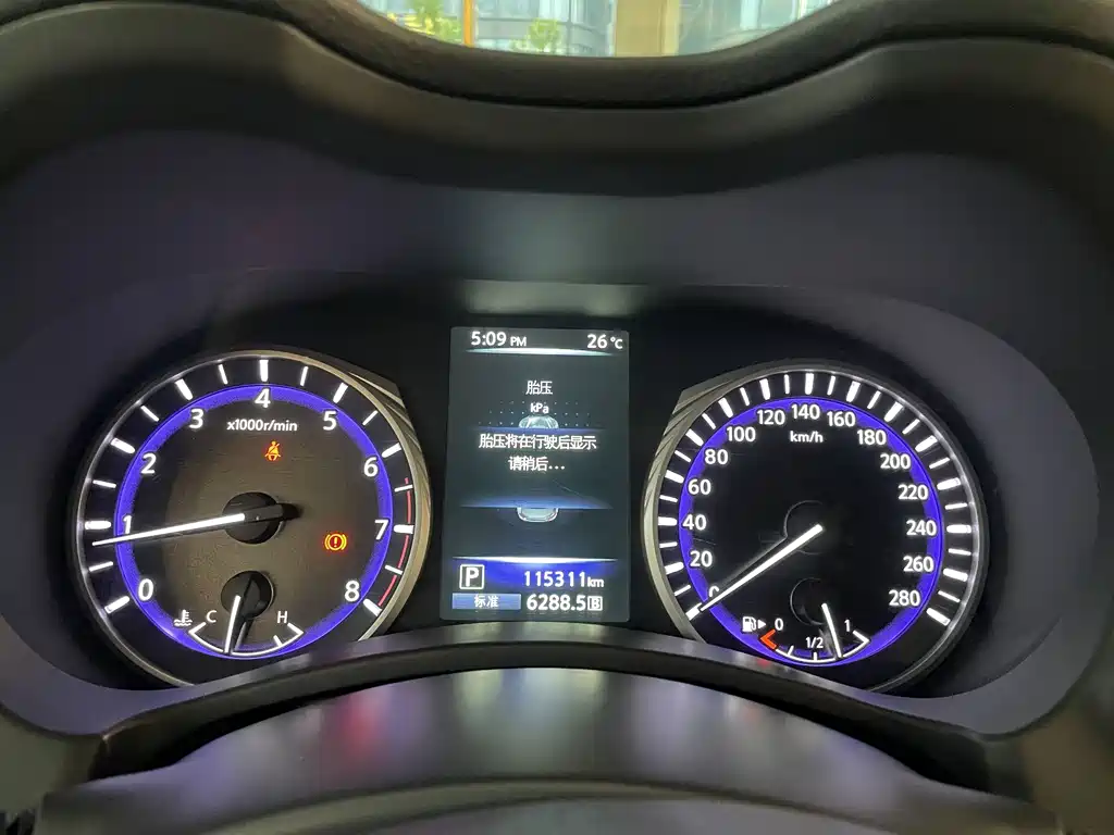 Infiniti Q50L — миниатюра 16