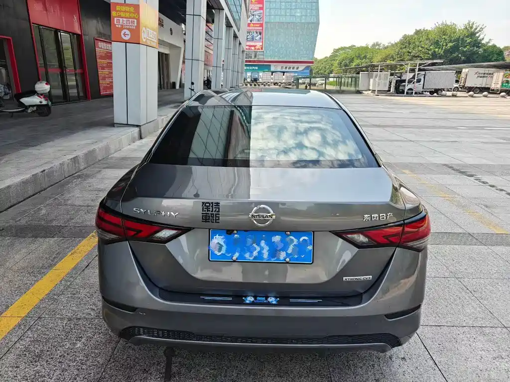 Nissan Sylphy — миниатюра 3