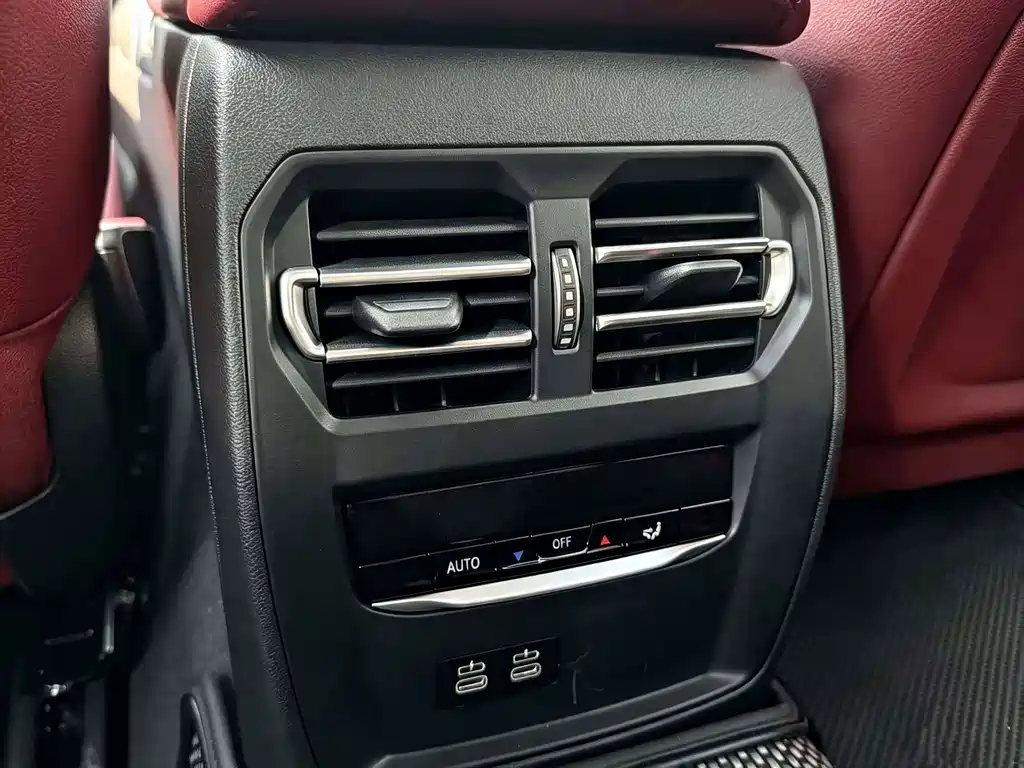 BMW i3 — миниатюра 8