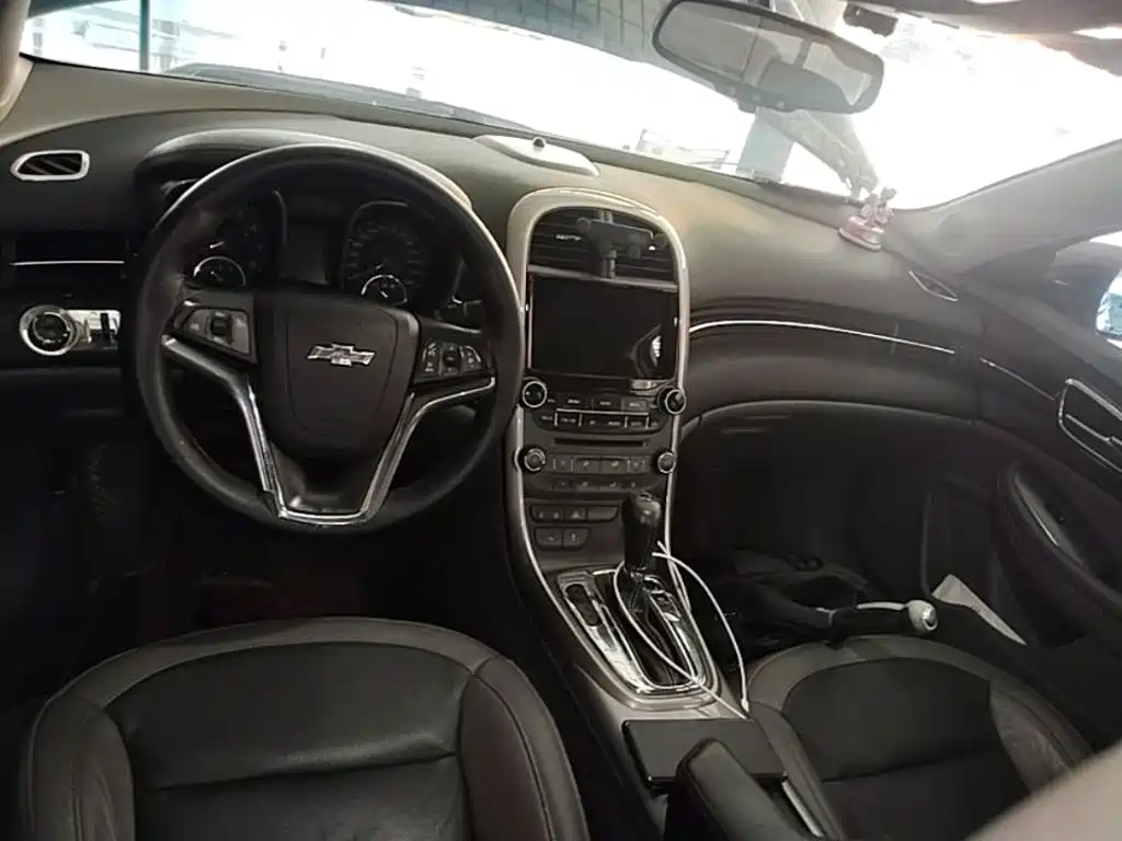 Chevrolet Malibu — миниатюра 10