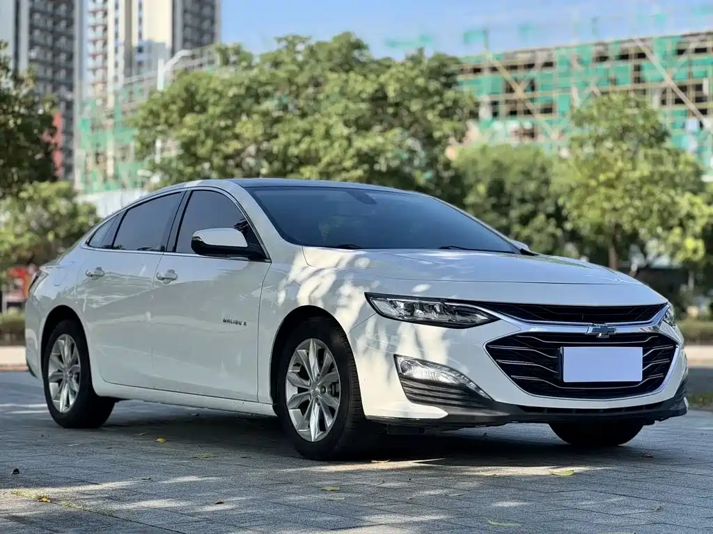 Chevrolet Malibu XL — миниатюра 3