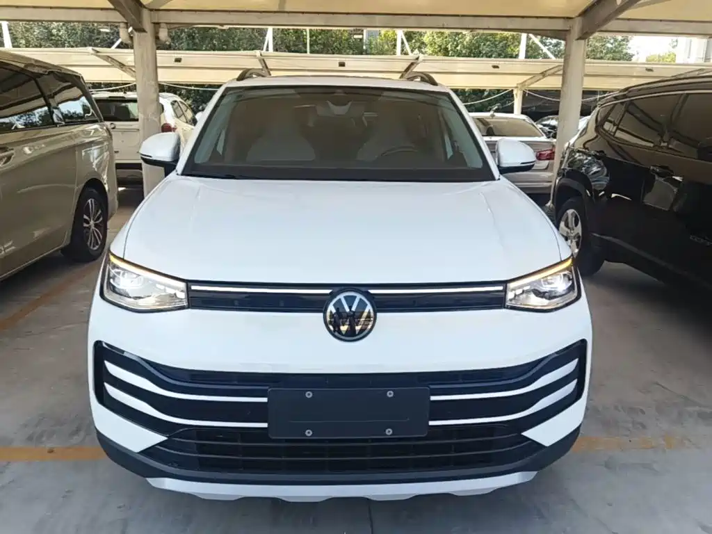 Volkswagen Tharu — миниатюра 3