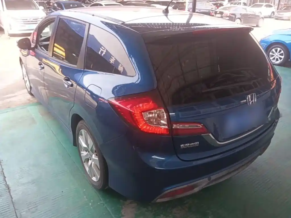 Honda Jade — миниатюра 5