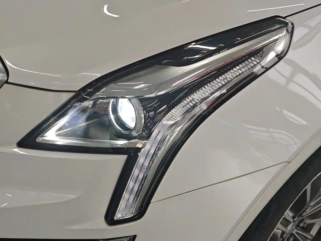 Cadillac XT5 — миниатюра 16