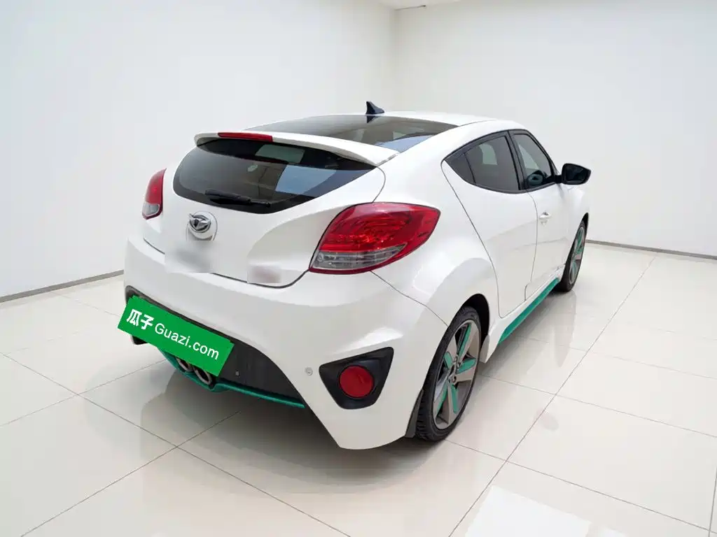 Hyundai Veloster — миниатюра 6