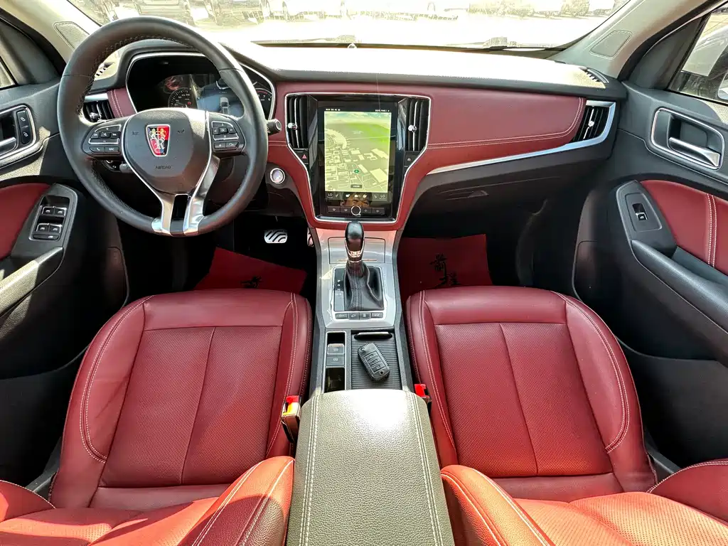 Roewe RX5 — миниатюра 6