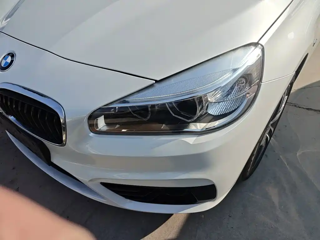 BMW 2 Series Active Tourer — миниатюра 24