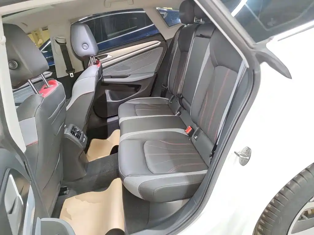 Volkswagen Lamando — миниатюра 17