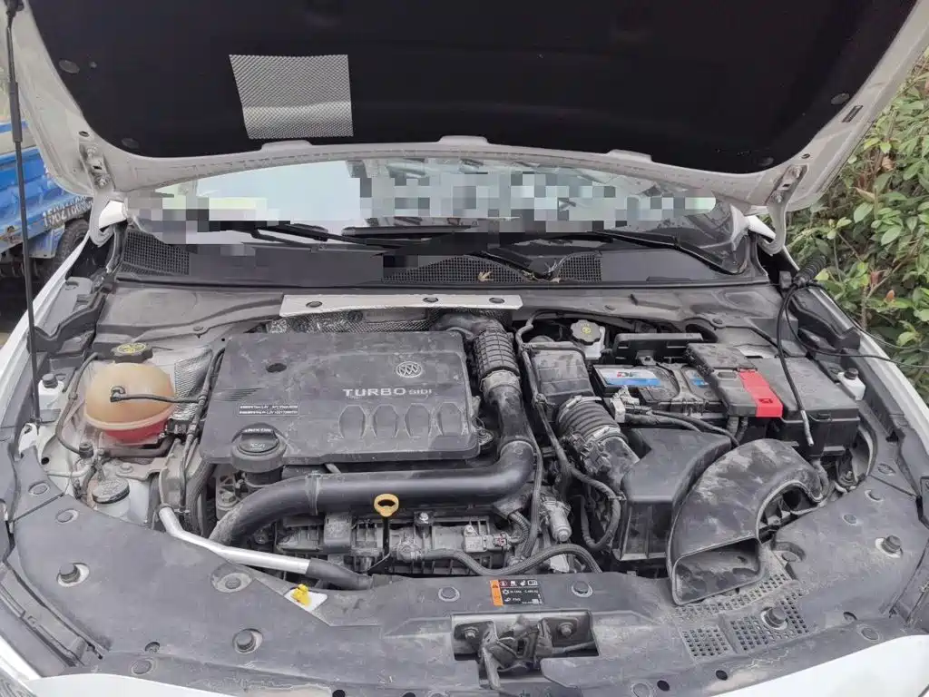 Buick Verano — миниатюра 17