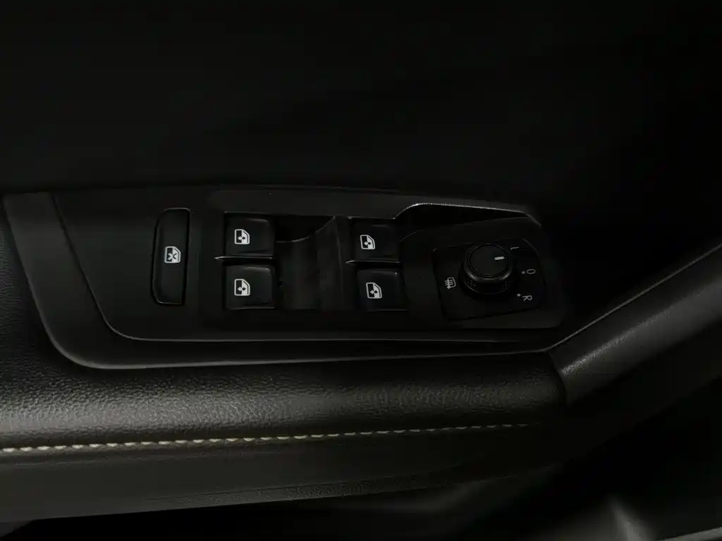 Volkswagen Lavida — миниатюра 9