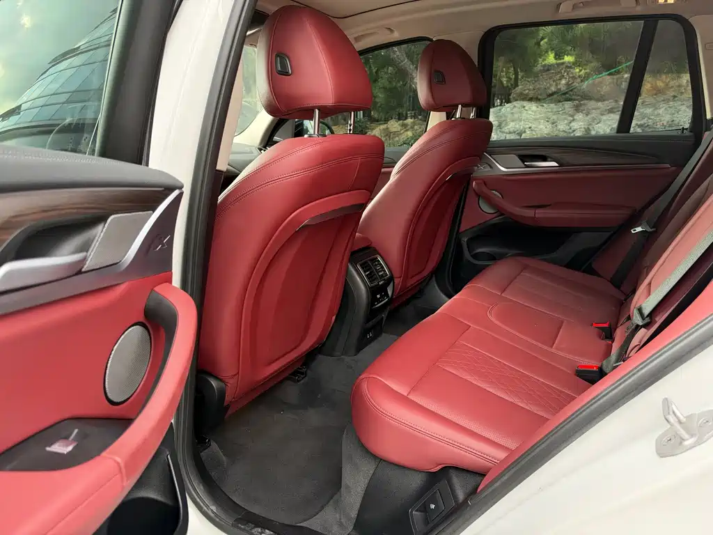 BMW X3 — миниатюра 9