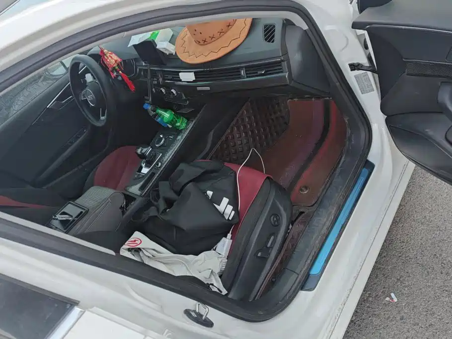 Audi A4L — миниатюра 8