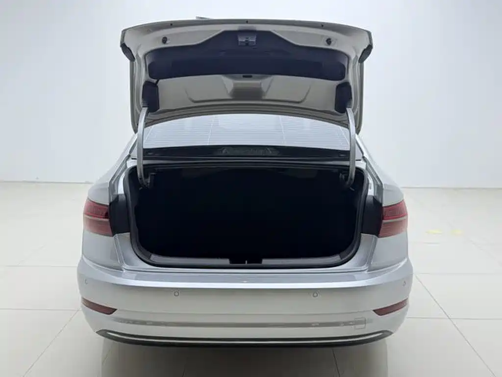 Volkswagen Sagitar — миниатюра 19