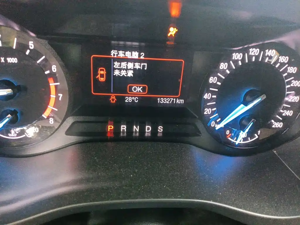 Ford Mondeo — миниатюра 8