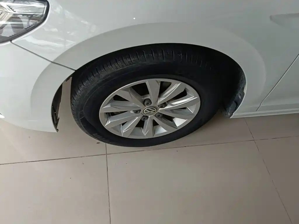 Volkswagen Bora — миниатюра 23