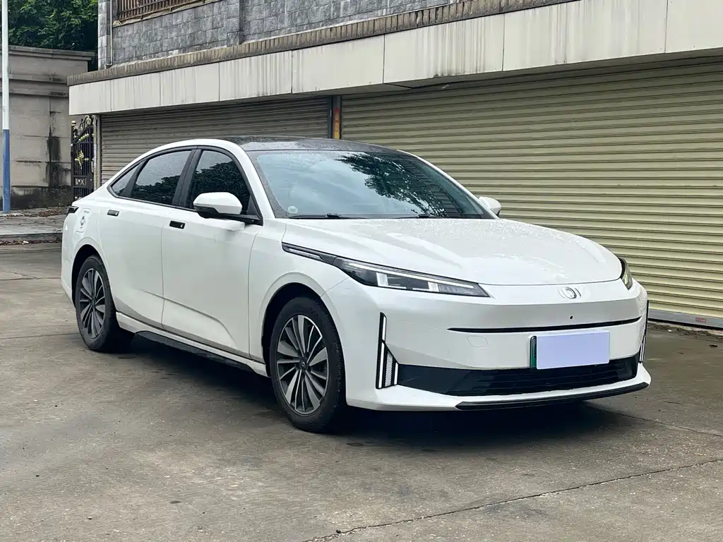 Qiyuan 长安启源A05经典 — миниатюра 3