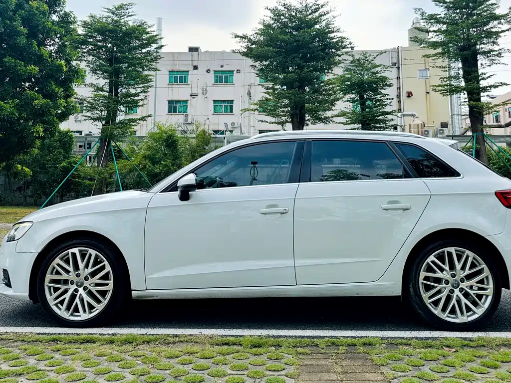 Audi A3 — миниатюра 4