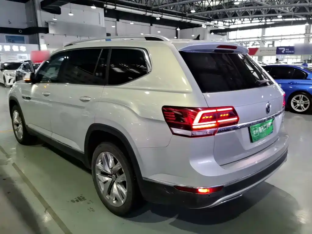 Volkswagen Teramont — миниатюра 5