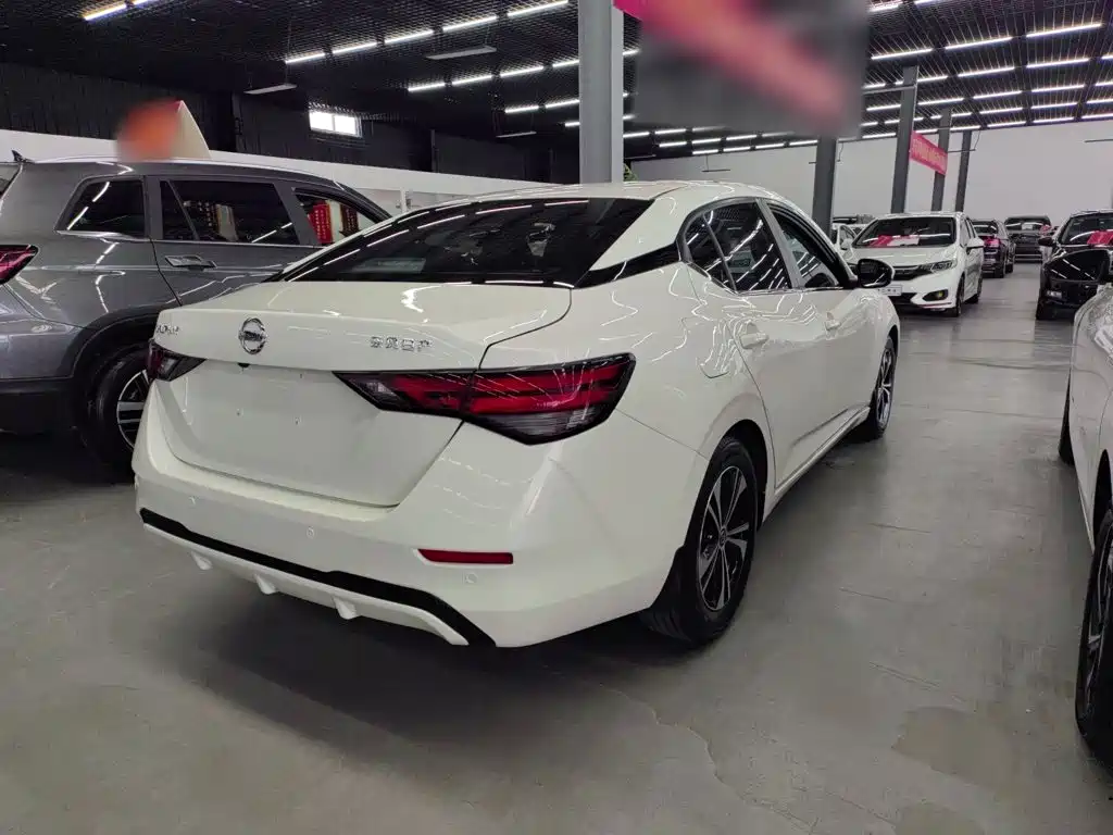 Nissan Sylphy — миниатюра 6