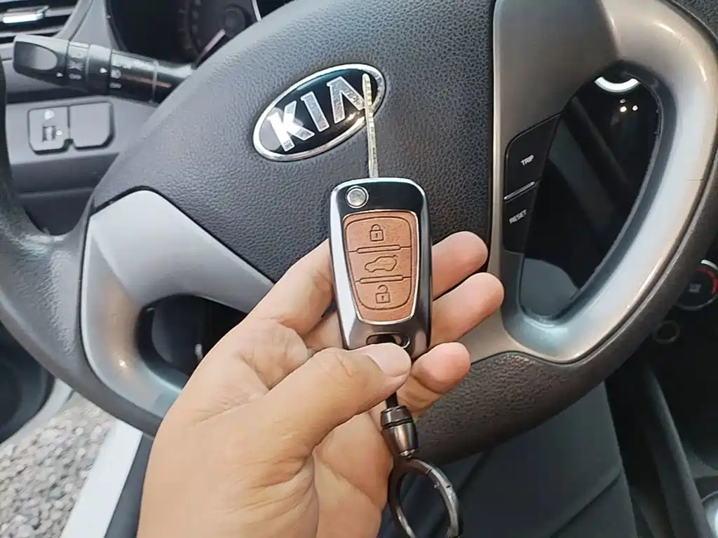 Kia K2 — миниатюра 9