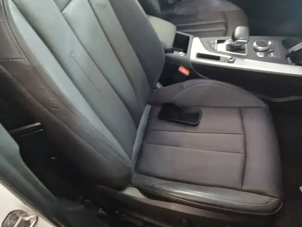 Audi A4L — миниатюра 25