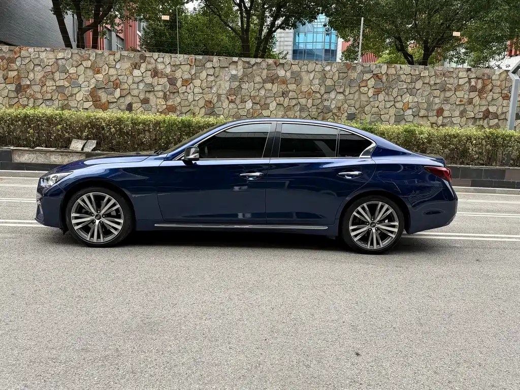 Infiniti Q50L — миниатюра 19