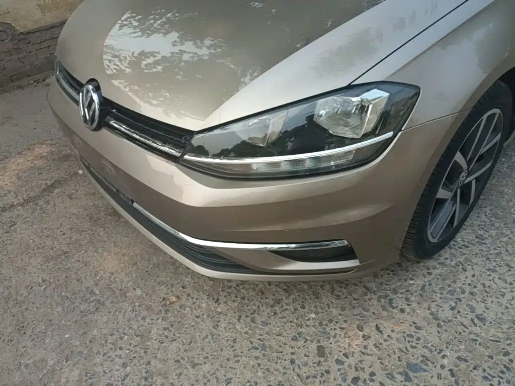 Volkswagen Golf — миниатюра 24