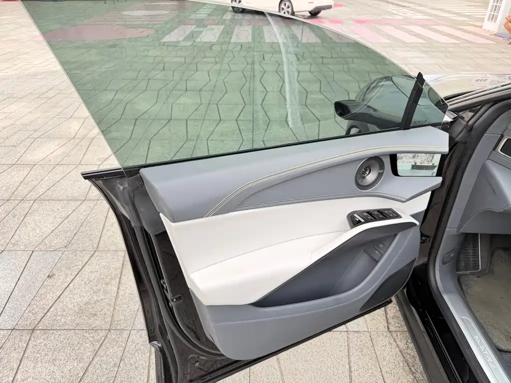 Lotus Eletre — миниатюра 10