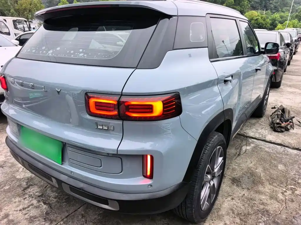 Geely Icon — миниатюра 8