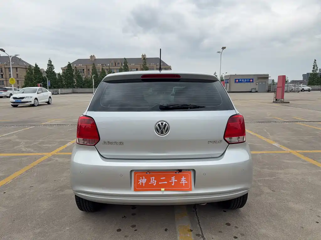 Volkswagen Polo — миниатюра 5