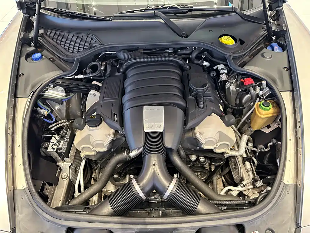 Porsche Panamera — миниатюра 19