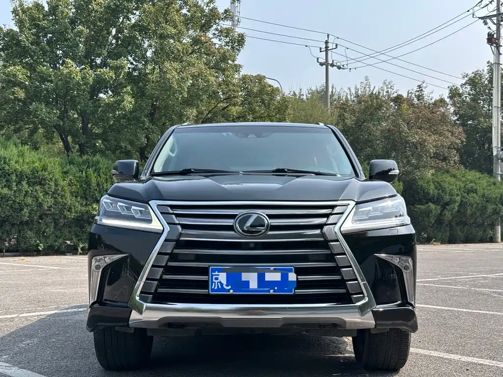 Lexus LX — миниатюра 2