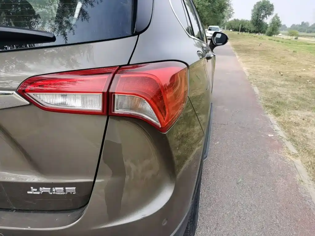 Buick Envision Plus — миниатюра 8