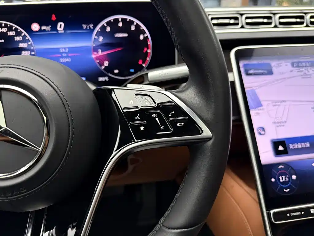 Mercedes-Benz S-Class — миниатюра 21