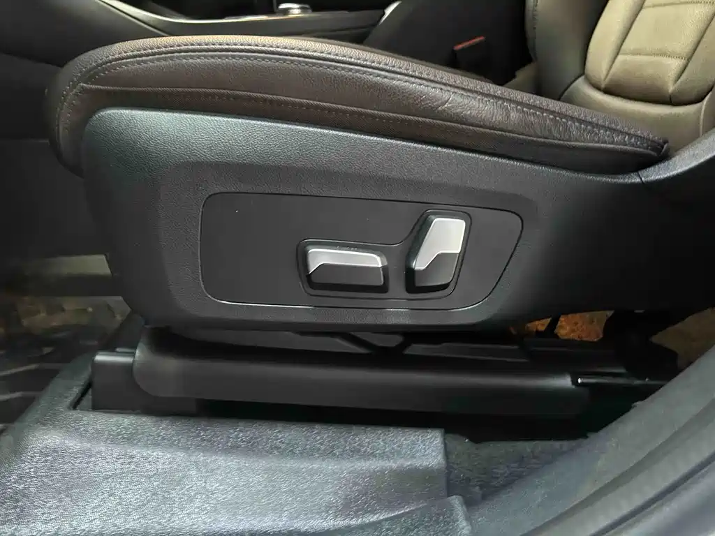 BMW X3 — миниатюра 15