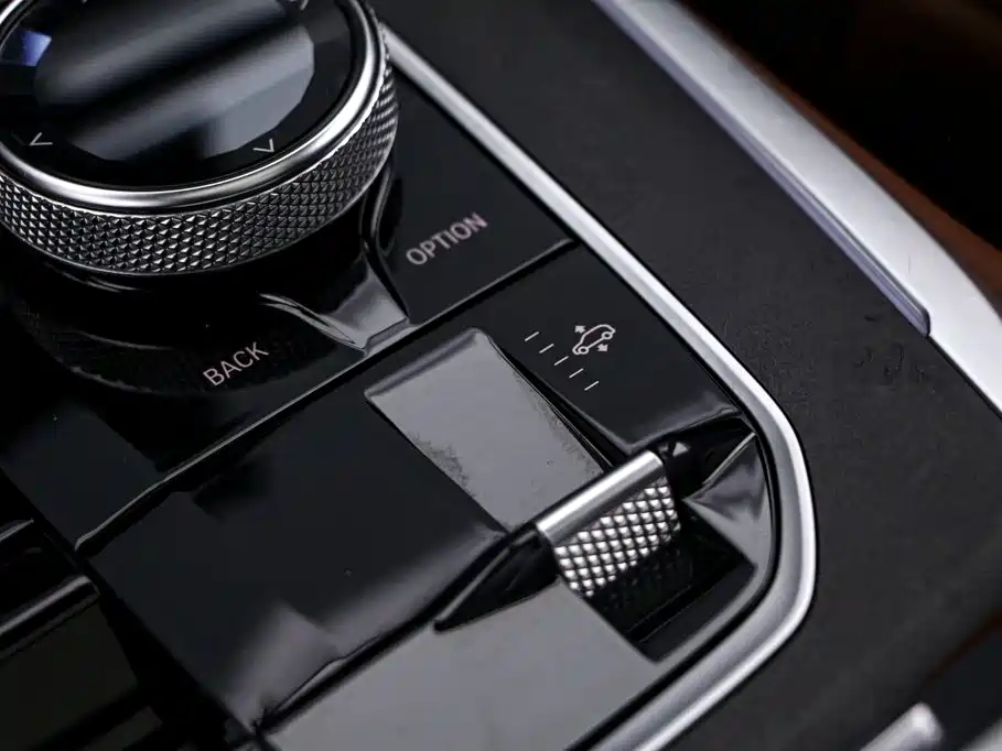 BMW X7 — миниатюра 11