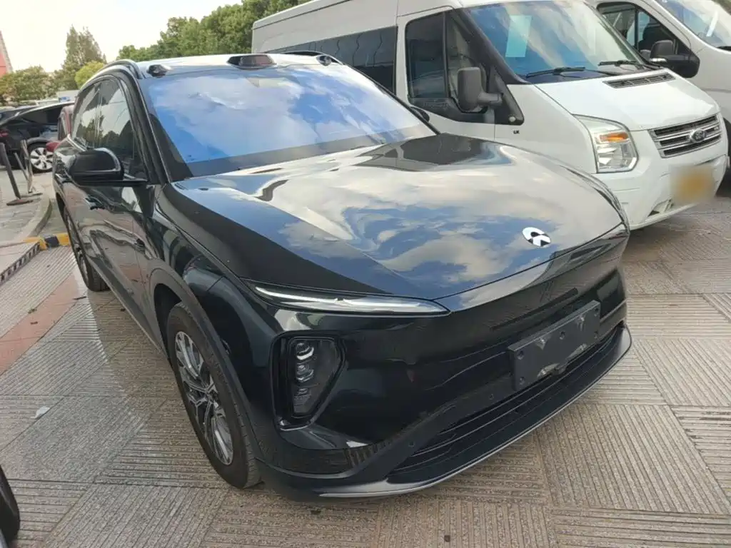 NIO ES6 — миниатюра 4